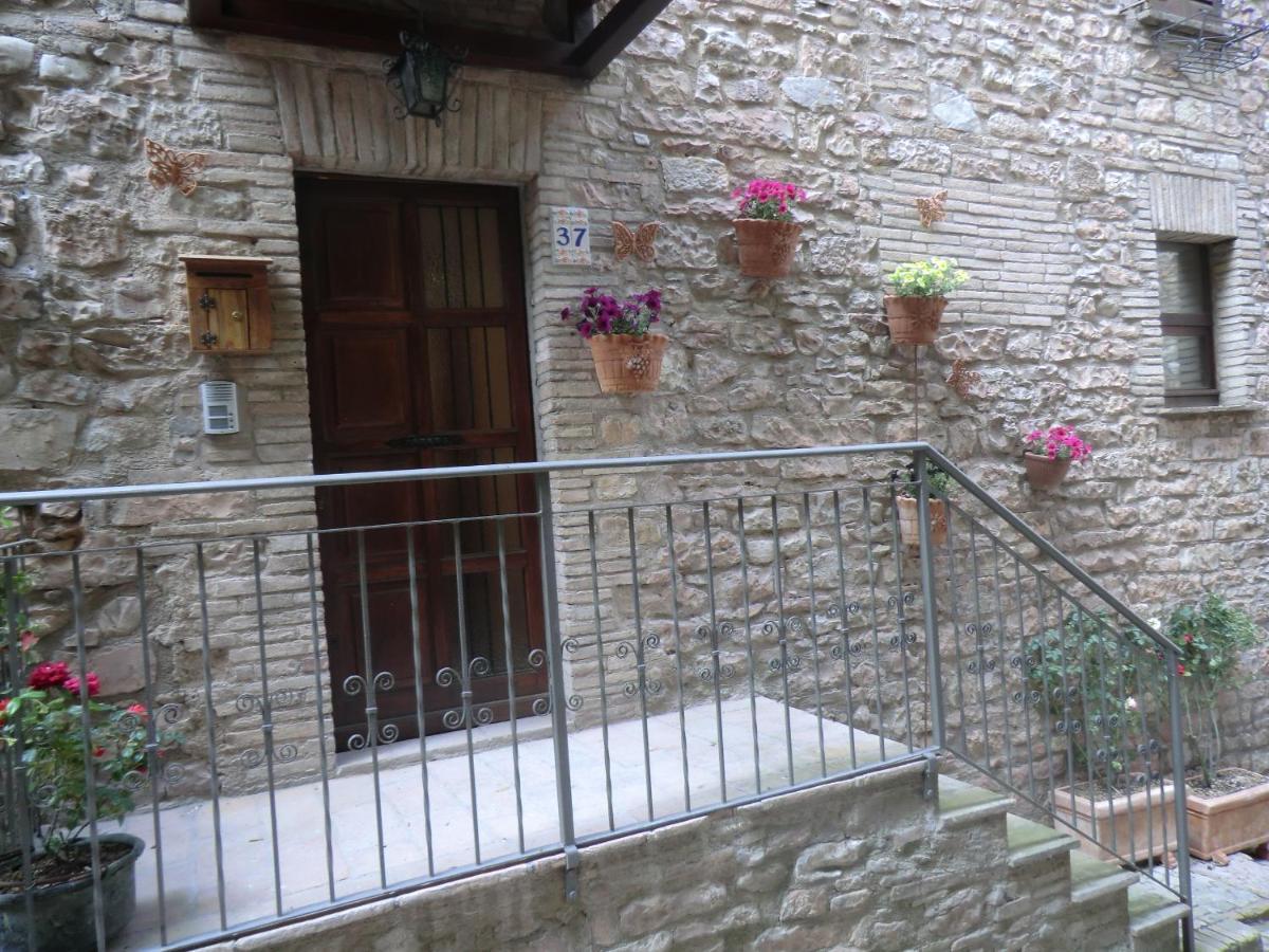 La Corta Di Spello Camere Exterior photo